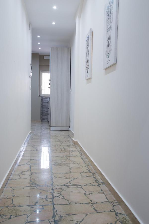 Lotus Of Etna Apartment Catania Bagian luar foto